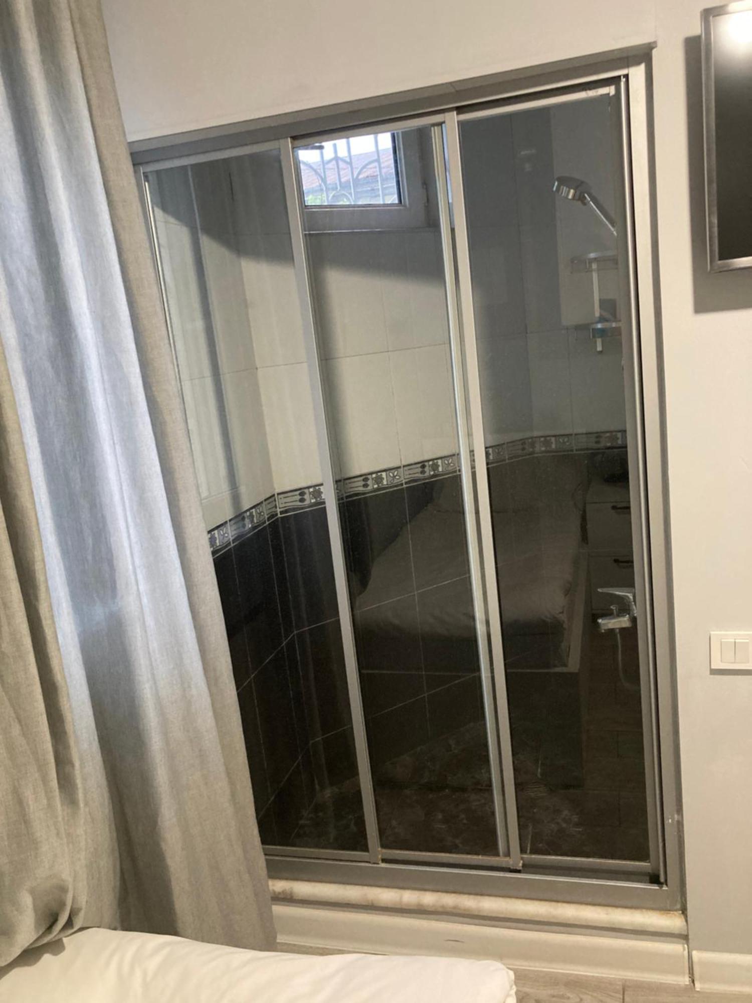Hotel Ticiani 13 库塔伊西 客房 照片
